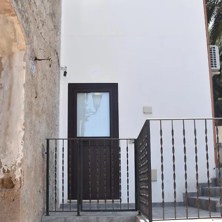 Dolce Apartment *